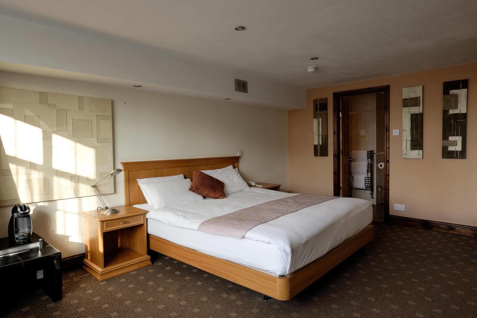 The Cathedral Hotel Lichfield Eksteriør billede